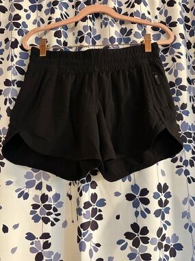 Lululemon Women’s Black Athletic Shorts with Secure Zip Pocket